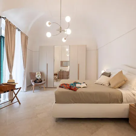 Vincent House * Amalfi